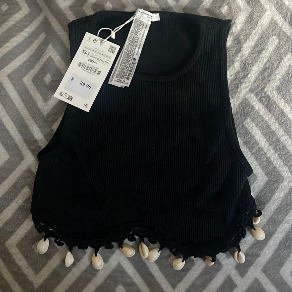 Zara Seamless Shell Top